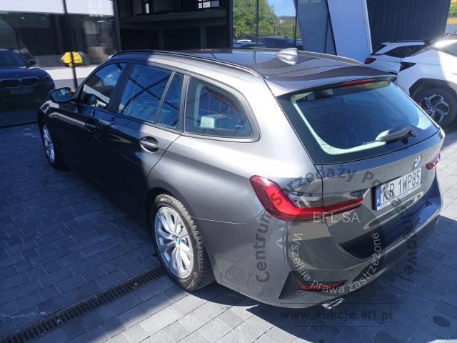 2 - BMW Seria 3 318i aut 2021r. KR1WP85 UWAGA!! Pojazd znajduje się w lokalizacji: Jawornik 90, Myślenice 32-400