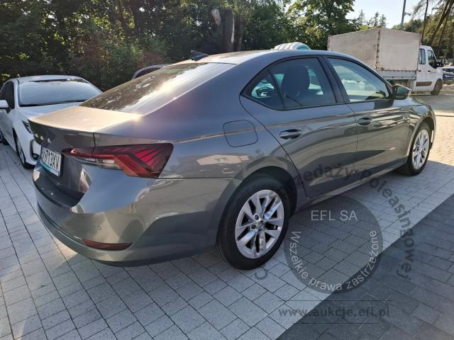 5 - Skoda Octavia 2.0 TDI Ambition DSG 2023r. SK713XV Pojazd znajduje się w firmie AACAR sp. z o.o. Kasztanowa 5, 32-400 Jawornik