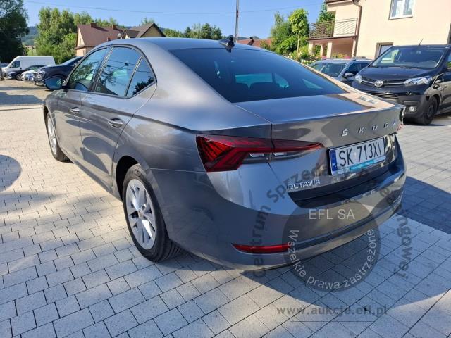 7 - Skoda Octavia 2.0 TDI Ambition DSG 2023r. SK713XV Pojazd znajduje się w firmie AACAR sp. z o.o. Kasztanowa 5, 32-400 Jawornik