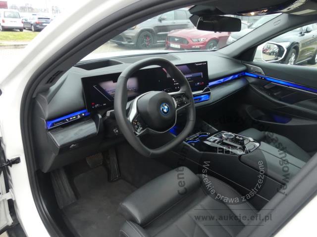 8 - BMW 530E HYBRYDA PLUG-IN G60 2023r.