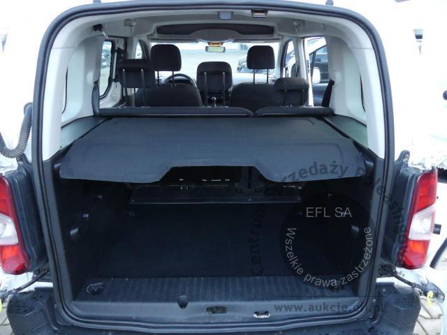 12 - Toyota Proace City Verso 1.5 D-4D 2020r. DW3JY89 Magnice
