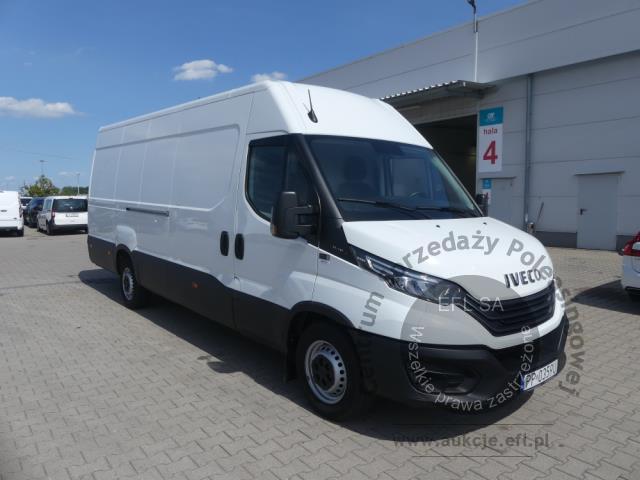 4 - IVECO DAILY 35S18 3.0 FURGON 2024r.