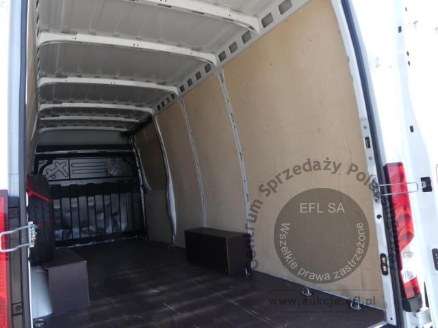 7 - IVECO DAILY 35S18 3.0 FURGON 2024r.