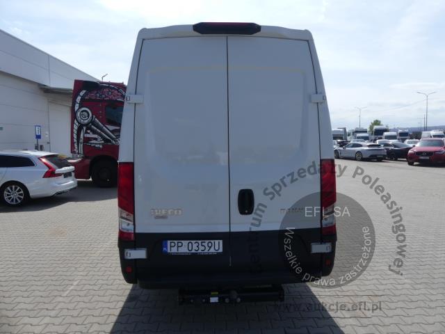 8 - IVECO DAILY 35S18 3.0 FURGON 2024r.