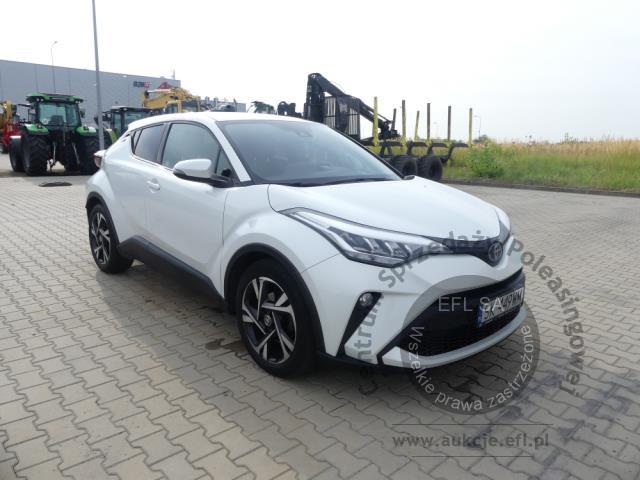 4 - Toyota C-HR 2.0 Hybrid Style 2022r. SK449WM Magnice