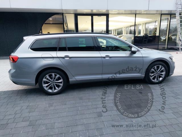 4 - VOLKSWAGEN Passat 2.0 TDI EVO Business DS 2020r. WW945SJ Uwaga! Pojazd znajduje się w firmie AACAR sp. z o.o. Jawornik 90, 32-400 Myślenice