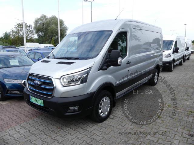 1 - Ford E-Transit 350 L3H2 RWD Trend 2023r. PY44010 UWAGA!! Pojazd znajduje się w firmie AUTO MOTO CENTRUM sp. z o.o. ul. Ostrowska 328 (przy Trasie Katowickiej) 61-312 Poznań