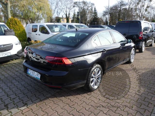 3 - Volkswagen Passat 2.0TDI EVO Business DSG 2022r. PO8XJ41 Pojazd znajduje się w firmie AUTO MOTO CENTRUM sp. z o.o. ul. Ostrowska 328 (przy Trasie Katowickiej) 61-312 Poznań