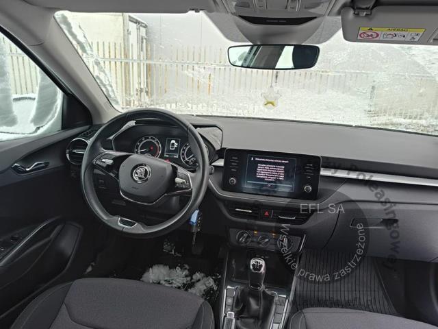 9 - Skoda  Fabia 1.0 Ambition 2023r. WZ709GG Pojazd znajduje się w firmie ARCTOS GROUP sp. z o.o. Al. Krakowska 7, 02-183 Warszawa