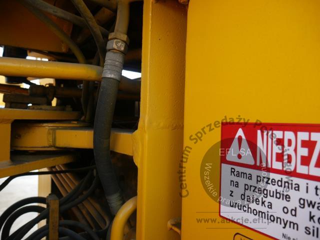 28 - EFL Finance Ładowarka kołowa HSW Ł-34