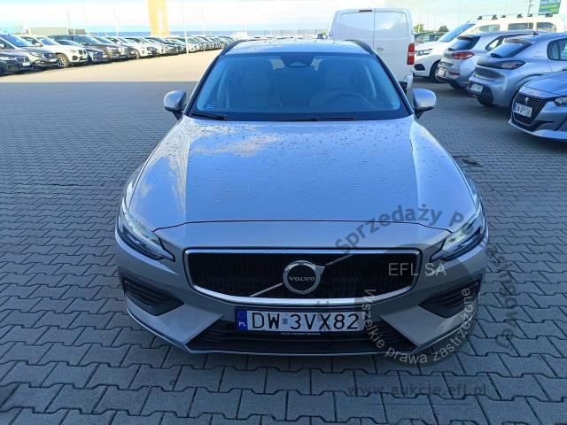 2 - Volvo Volvo V60 B3 B Core 2.0 MHEV 2023r. DW3VX82 Magnice