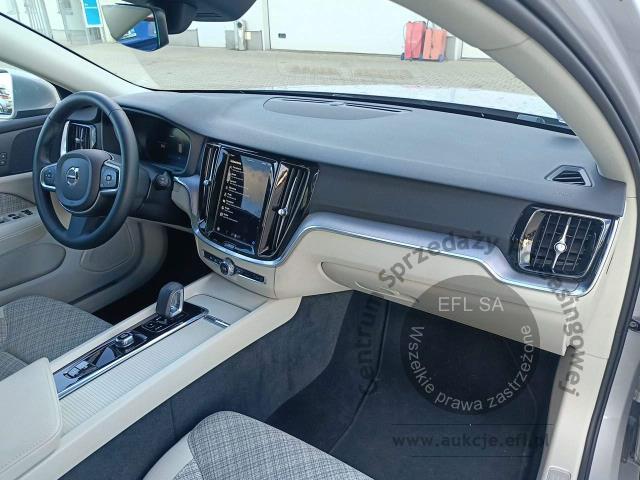 11 - Volvo Volvo V60 B3 B Core 2.0 MHEV 2023r. DW3VX82 Magnice