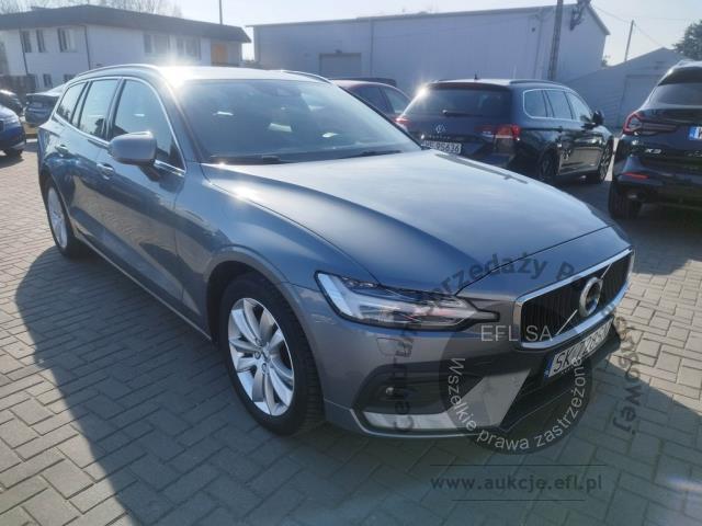 3 - Volvo V60 D4 SCR AWD Momentum aut 2020r. SK728SN UWAGA!! Pojazd znajduje się w lokalizacji: Janki, Al. Krakowska 52, 05-090 Janki