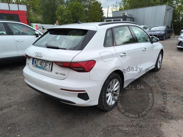 4 - AUDI A3 35 TFSI mHEV S tronic 2023r. WZ403FY Pojazd znajduje się w firmie ARCTOS GROUP sp. z o.o. Al. Krakowska 7, 02-183 Warszawa
