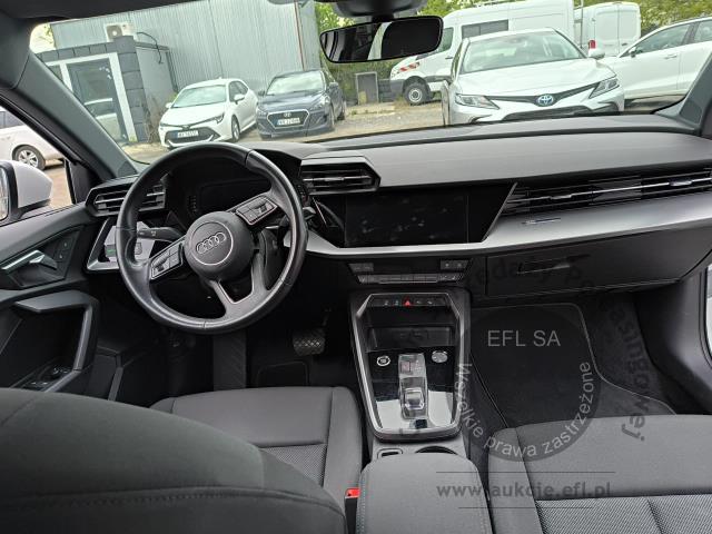 9 - AUDI A3 35 TFSI mHEV S tronic 2023r. WZ403FY Pojazd znajduje się w firmie ARCTOS GROUP sp. z o.o. Al. Krakowska 7, 02-183 Warszawa