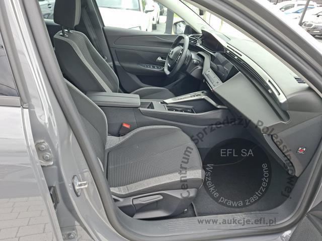 10 - PEUGEOT 308 1.5 BlueHDi Active Pack S&amp; 2024r. SK5C689 Pojazd znajduje się w firmie AACAR sp. z o.o. Kasztanowa 5, 32-400 Jawornik