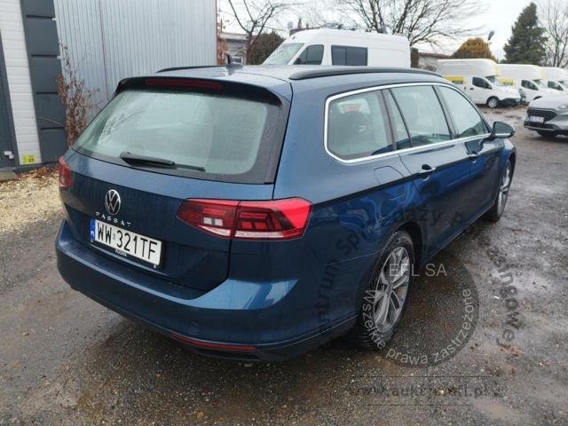 3 - Volkswagen Passat 2.0 TDI EVO Business DSG 2022r. WW321TF Pojazd znajduje się w firmie ARCTOS GROUP sp. z o.o. Al. Krakowska 7, 02-183 Warszawa
