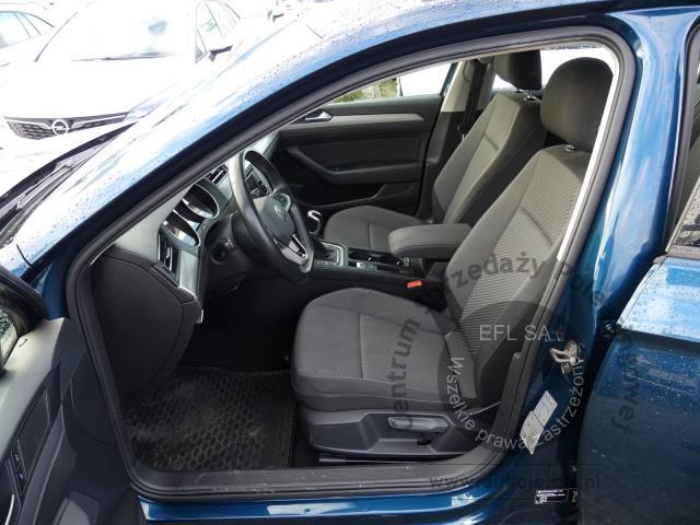 5 - Volkswagen Passat 2.0 TDI EVO Essence 2021r. PO3VN36 UWAGA!! Pojazd znajduje się w firmie AUTO MOTO CENTRUM sp. z o.o. ul. Ostrowska 328 (przy Trasie Katowickiej) 61-312 Poznań