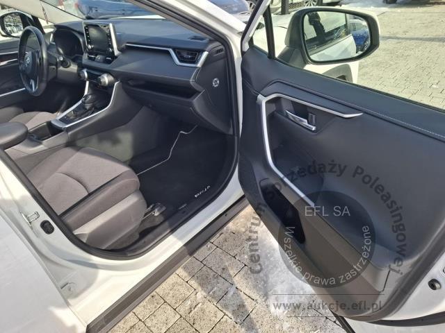 12 - Toyota RAV4 2.5 Hybrid Comfort  2022r. SK205XC UWAGA!! Pojazd znajduje się w lokalizacji: Jawornik 90, Myślenice 32-400