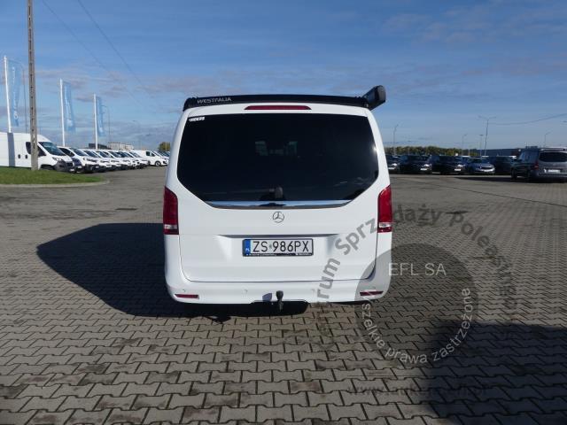 17 - MERCEDES BENZ V 220d 4MATIC MARCO POLO  2021r.
