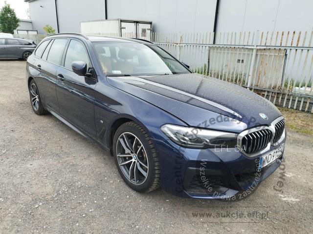 2 - BMW Seria 5 530i xDrive mHEV sport 2022r. WND9177A Pojazd znajduje się w firmie ARCTOS GROUP sp. z o.o. Al. Krakowska 7, 02-183 Warszawa