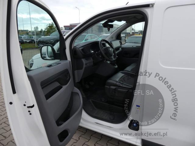 7 - Toyota Proace 2.0 D-4D Long 3,1t 2022r. DW4TC11 Magnice
