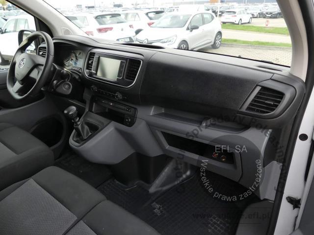 8 - Opel Vivaro 2.0 CDTI Extra Long 3,1 2022r. DW2UT24 Magnice