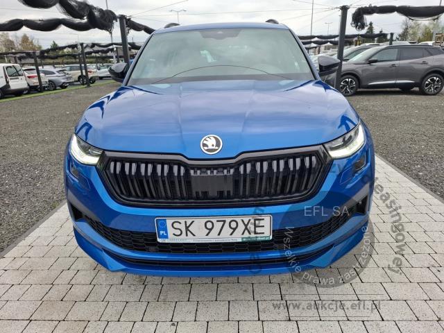 2 - SKODA Kodiaq 1.5 TSI ACT 4x2 Sportli 2022r. SK979XE Pojazd znajduje się w firmie AACAR sp. z o.o. Kasztanowa 5, 32-400 Jawornik