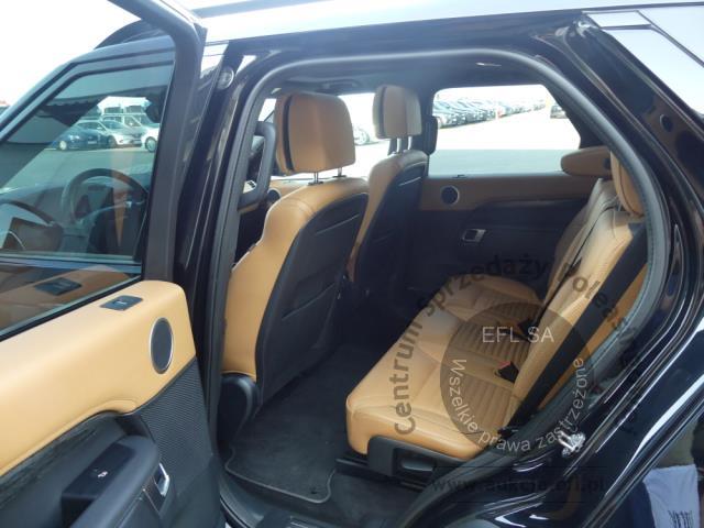 9 - LAND ROVER DISCOVERY HSE SD6 3.0 AWD 2019r.