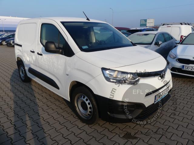 2 - Toyota Proace City 1.5 D-4D Active 2020r. DW4KK89 Magnice