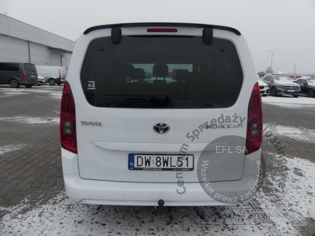 4 - Toyota Proace City Verso Long 1.5  2023r. DW8WL51 Magnice