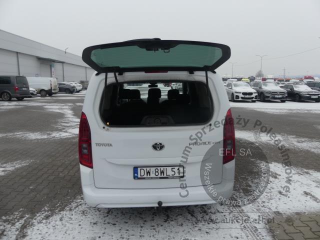 7 - Toyota Proace City Verso Long 1.5  2023r. DW8WL51 Magnice