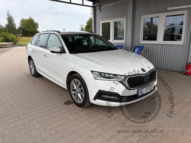 3 - Skoda Octavia 2.0 TDI Ambition DSG 2023r. WZ041GT Pojazd znajduje się w firmie ARCTOS GROUP sp. z o.o. Al. Krakowska 7, 02-183 Warszawa