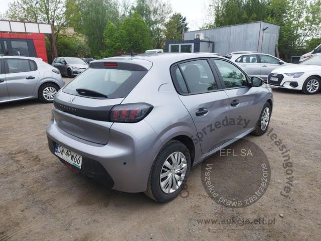 4 - Peugeot 208  1.2 PureTech Like 2021r. DW4PW66 Pojazd znajduje się w firmie ARCTOS GROUP sp. z o.o. Al. Krakowska 7, 02-183 Warszawa