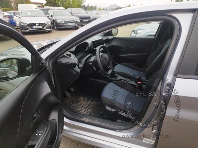7 - Peugeot 208  1.2 PureTech Like 2021r. DW4PW66 Pojazd znajduje się w firmie ARCTOS GROUP sp. z o.o. Al. Krakowska 7, 02-183 Warszawa