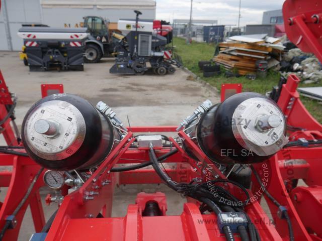 12 - EFL Finance - Pług dłutowy MASCHIO GASPARDO Attila H 300/7 2025r.
