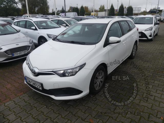 1 - TOYOTA AURIS 1.4 D-4D 90KM KOMBI 2018r. DW5W929 UWAGA!! Pojazd znajduje się w firmie AUTO MOTO CENTRUM sp. z o.o. ul. Ostrowska 328 (przy Trasie Katowickiej) 61-312 Poznań