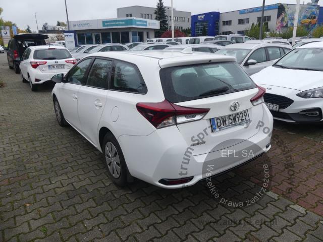 4 - TOYOTA AURIS 1.4 D-4D 90KM KOMBI 2018r. DW5W929 UWAGA!! Pojazd znajduje się w firmie AUTO MOTO CENTRUM sp. z o.o. ul. Ostrowska 328 (przy Trasie Katowickiej) 61-312 Poznań