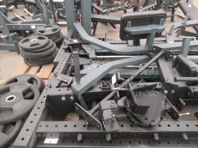 14 - Wyposażenie siłowni wg. Zestawienia