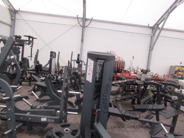 16 - Wyposażenie siłowni wg. Zestawienia