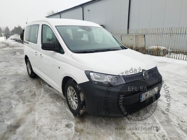 1 - Volkswagen Caddy osobowy Caddy 2.0 TDI Kombi 2022r. DW2TU12 Pojazd znajduje się w firmie ARCTOS GROUP sp. z o.o. Al. Krakowska 7, 02-183 Warszawa