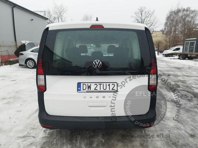 3 - Volkswagen Caddy osobowy Caddy 2.0 TDI Kombi 2022r. DW2TU12 Pojazd znajduje się w firmie ARCTOS GROUP sp. z o.o. Al. Krakowska 7, 02-183 Warszawa