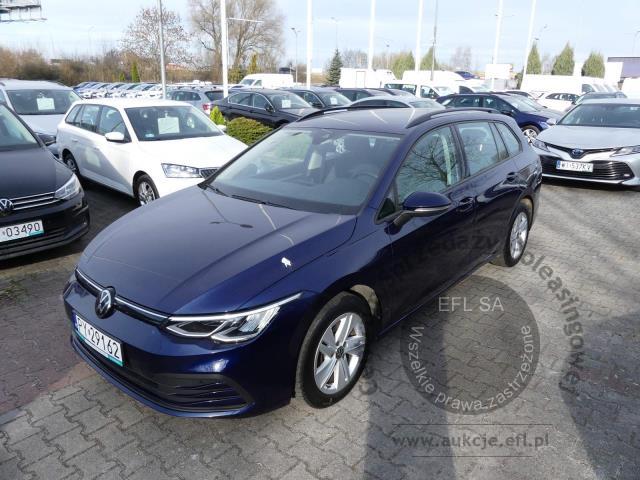 1 - Volkswagen Golf VIII 2.0 TDI Life Kombi 2023r. PY29162 UWAGA!! Pojazd znajduje się w firmie AUTO MOTO CENTRUM sp. z o.o. ul. Ostrowska 328 (przy Trasie Katowickiej) 61-312 Poznań