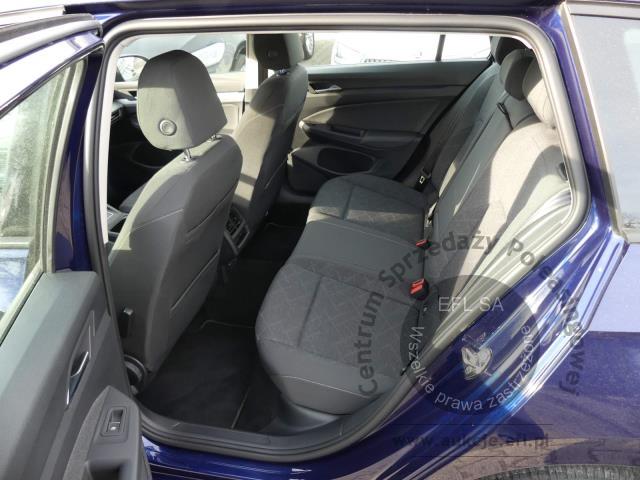 7 - Volkswagen Golf VIII 2.0 TDI Life Kombi 2023r. PY29162 UWAGA!! Pojazd znajduje się w firmie AUTO MOTO CENTRUM sp. z o.o. ul. Ostrowska 328 (przy Trasie Katowickiej) 61-312 Poznań