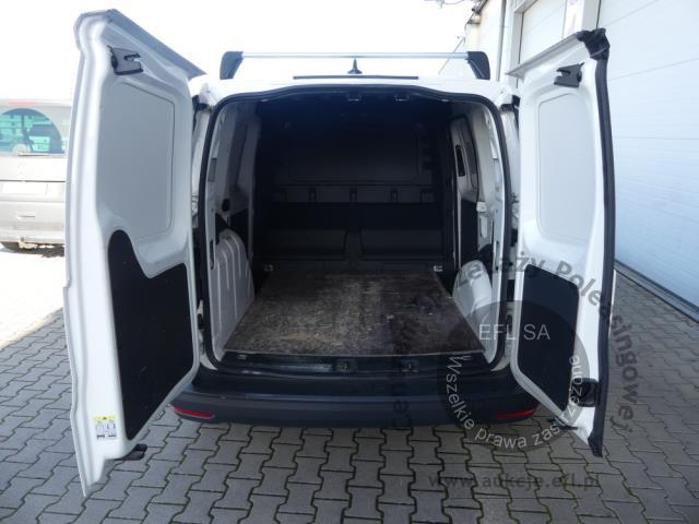 10 - Volkswagen Caddy Cargo 2.0 TDI Furgon 2021r. DW4RE42 Magnice