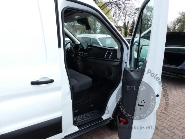 6 - Ford E-Transit 350 L3H3 RWD Van 2022r. PY28097 Pojazd znajduje się w firmie AUTO MOTO CENTRUM sp. z o.o. ul. Ostrowska 328 (przy Trasie Katowickiej) 61-312 Poznań