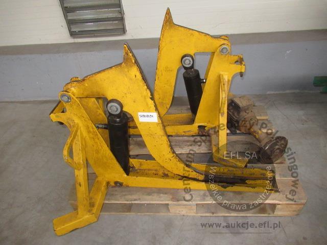 17 - Trak piła taśmowa PILOUS model CTR 950 H 2015r.