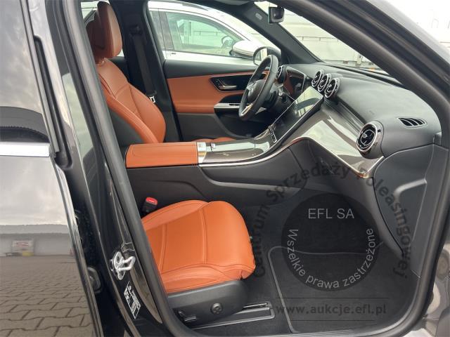 12 - MERCEDES BENZ GLC 300 DE 4-MATIC AVANTGARDE 2024r. DX28380 Magnice