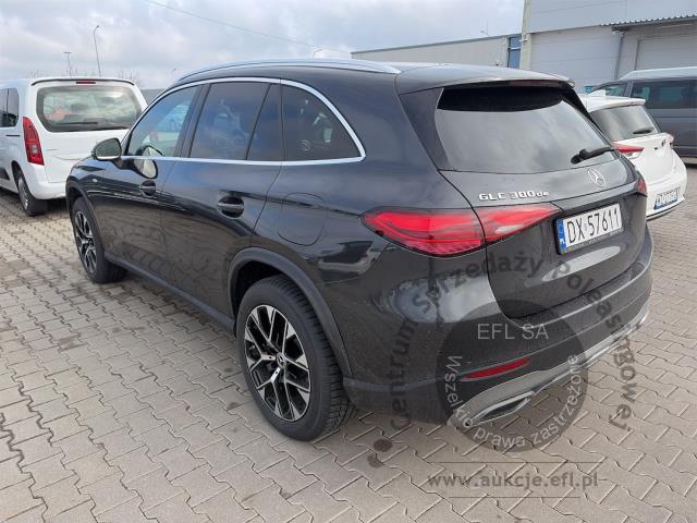 4 - Mercedes - Benz GLC 300 de 4-Matic Avantgarde 2025r.