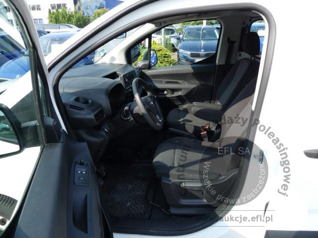 7 - Opel Combo Cargo XL 1.5 CDTI 2,4t  2020r. PO9SM28 UWAGA!! Pojazd znajduje się w firmie AUTO MOTO CENTRUM sp. z o.o. ul. Ostrowska 328 (przy Trasie Katowickiej) 61-312 Poznań